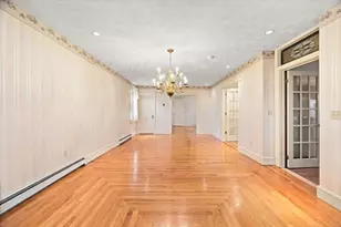 25 Winward St, Fall River, MA 02724 - Photo 6