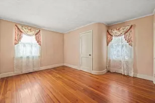 25 Winward St, Fall River, MA 02724 - Photo 20