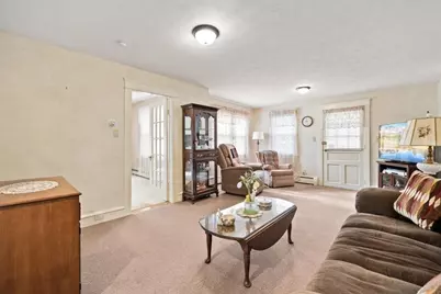 25 Winward St, Fall River, MA 02724 - Photo 16