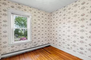 25 Winward St, Fall River, MA 02724 - Photo 26