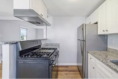 5 Newman Rd #5, Malden, MA 02148 - Photo 8