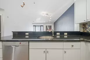 533 Cambridge St, Boston, MA 02134 - Photo 14