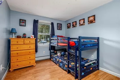 142 Mattawa Cir, Orange, MA 01364 - Photo 10