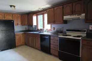 30 Taft Ave, Mendon, MA 01756 - Photo 6