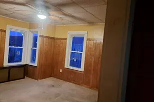 226 Haffards St, Fall River, MA 02723 - Photo 28