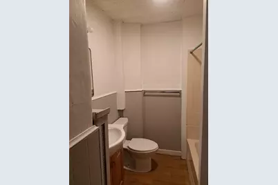 226 Haffards St, Fall River, MA 02723 - Photo 18