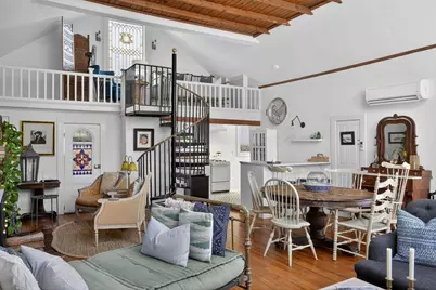 5 Webster Place, Provincetown, MA 02657 - Photo 8