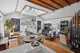 5 Webster Pl, Provincetown, MA 02657 - Photo 16