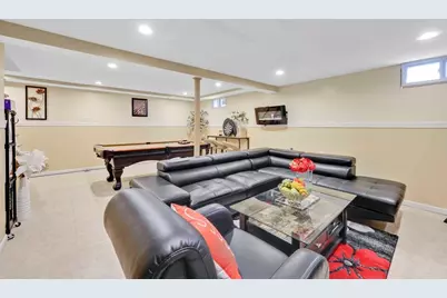 47 Ravenwood St, Springfield, MA 01129 - Photo 24