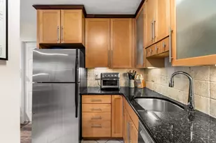 126 Webster St, Boston, MA 02128 - Photo 12