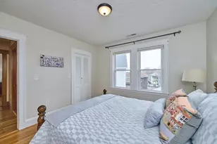 27 Homer Cir, Medford, MA 02155 - Photo 12