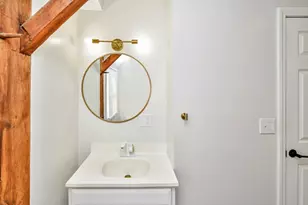 21 Park St, Haverhill, MA 01830 - Photo 8