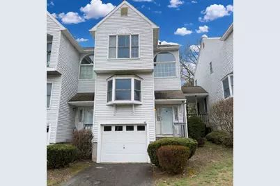 48 Castlegate Dr #48, Springfield, MA 01129 - Photo 2