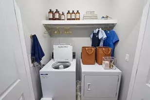 42 Parsons St, Newton, MA 02465 - Photo 24