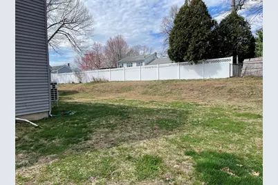 38 Driftwood Road, Springfield, MA 01128 - Photo 26