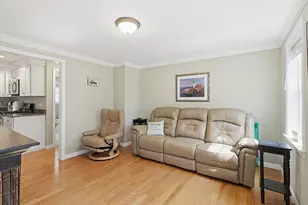 24 Reservoir Rd, Pembroke, MA 02359 - Photo 16