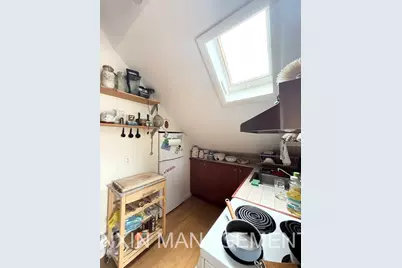 2 Orchard St #3, Cambridge, MA 02140 - Photo 4