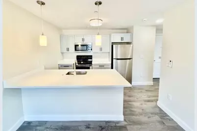 882 Massachusetts Avenue #3c, Arlington, MA 02476 - Photo 4