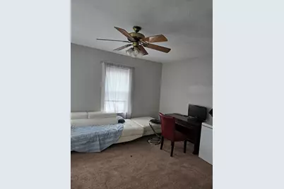 11 Maxwell St, Worcester, MA 01607 - Photo 6