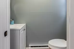 25 Enfield St, North Andover, MA 01845 - Photo 22