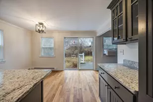 25 Enfield St, North Andover, MA 01845 - Photo 12