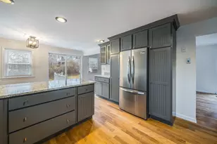 25 Enfield St, North Andover, MA 01845 - Photo 16