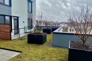 154 Broadway, Somerville, MA 02145 - Photo 18