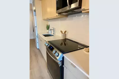 154 Broadway #303, Somerville, MA 02145 - Photo 4