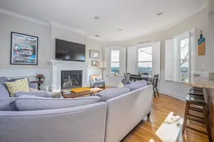 458 E 6th St, Boston, MA 02127 - Photo 4