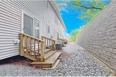 28 Broadway #3, Haverhill, MA 01832 - Photo 6