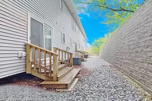 28 Broadway, Haverhill, MA 01832 - Photo 6