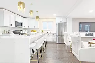 28 Broadway, Haverhill, MA 01832 - Photo 1