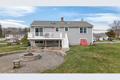 1079 Langley St, Fall River, MA 02720 - Photo 6