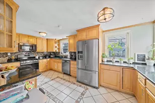 333 South St, Bridgewater, MA 02324 - Photo 4