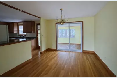 7 Lee St, Walpole, MA 02081 - Photo 8