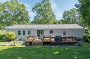 118 Yarmouth St, Longmeadow, MA 01106 - Photo 2