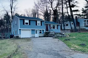 14 Walnut St, Plainville, MA 02762 - Photo 2