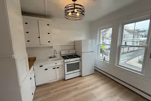 7 N Green St, Plymouth, MA 02360 - Photo 10