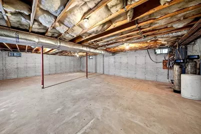 32 Madison Ct, Westport, MA 02790 - Photo 26