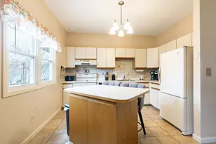 1 Halsey Way, Salem, MA 01970 - Photo 16