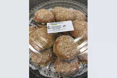 6 Bourbon St, Peabody, MA 01960 - Photo 6