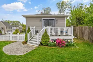 26 Wingate Rd, Weymouth, MA 02189 - Photo 4