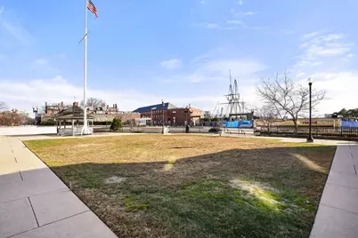 65 Chelsea Street #305, Boston, MA 02129 - Photo 28