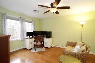 37 Maine Ave, Dartmouth, MA 02747 - Photo 20