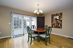 37 Maine Ave, Dartmouth, MA 02747 - Photo 6