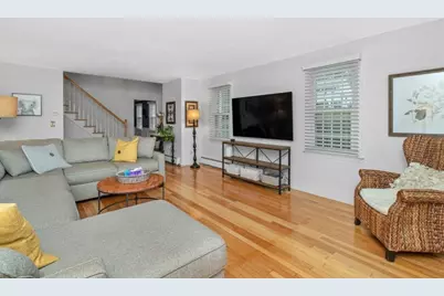 24 Robin Rd, Norfolk, MA 02056 - Photo 8