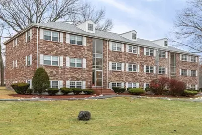 47 Edgelawn Ave #12, North Andover, MA 01845 - Photo 2