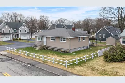 77-79 Harrington Ave, Shrewsbury, MA 01545 - Photo 4