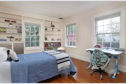 1010 Centre St, Newton, MA 02459 - Photo 8