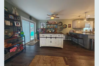 100 Bailey St, Fall River, MA 02724 - Photo 28